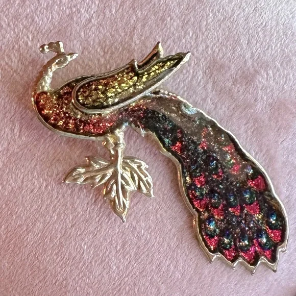 Vintage Bird Brooch Pin Glittering Peacock w/Leaf Red, Orange & Yellow Feathers - Picture 1 of 10